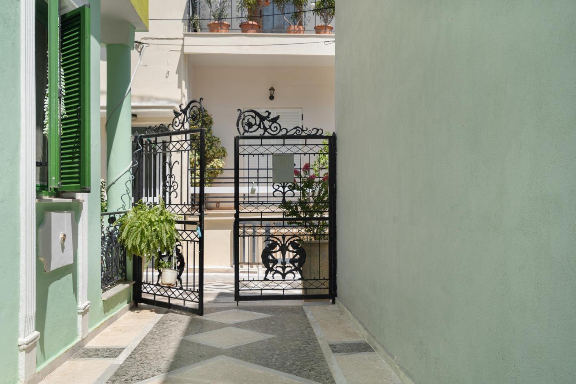 Villa Maria And Dimosthenis Kalamata Luaran gambar